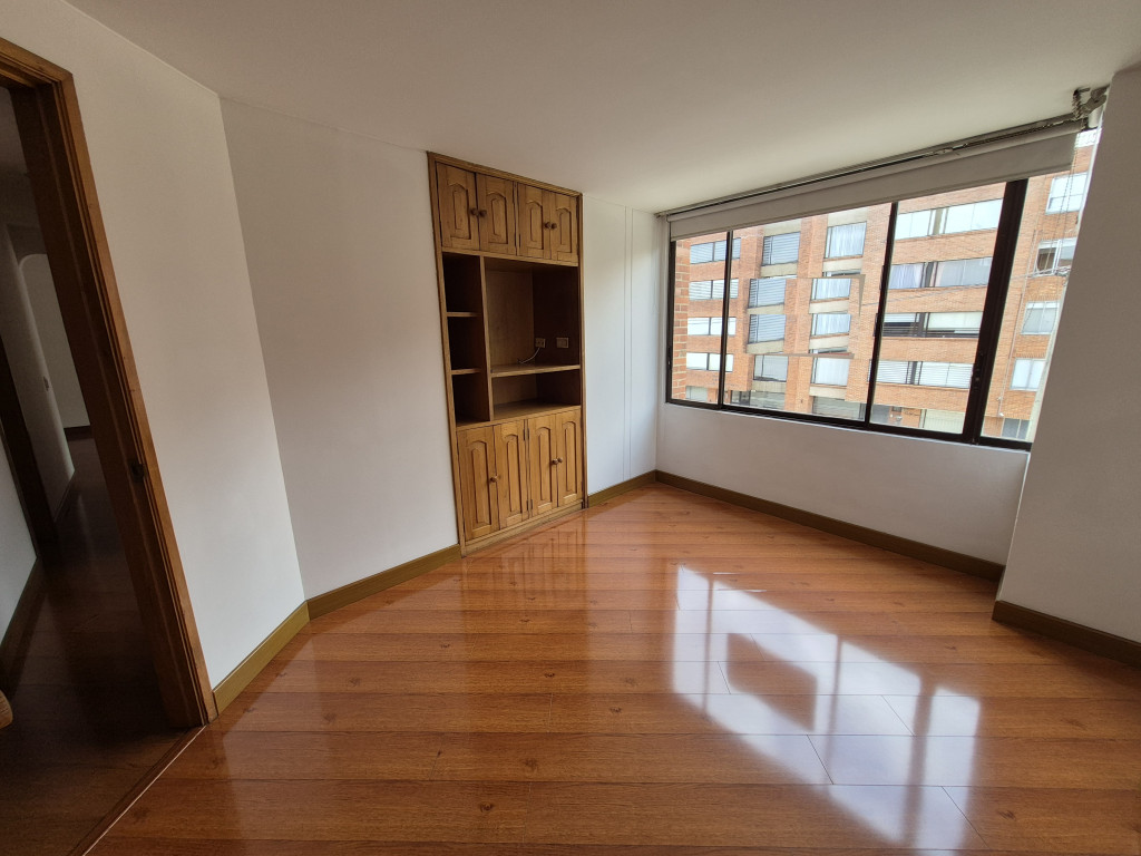 Apartamento En Venta - Puente Largo, Bogotá