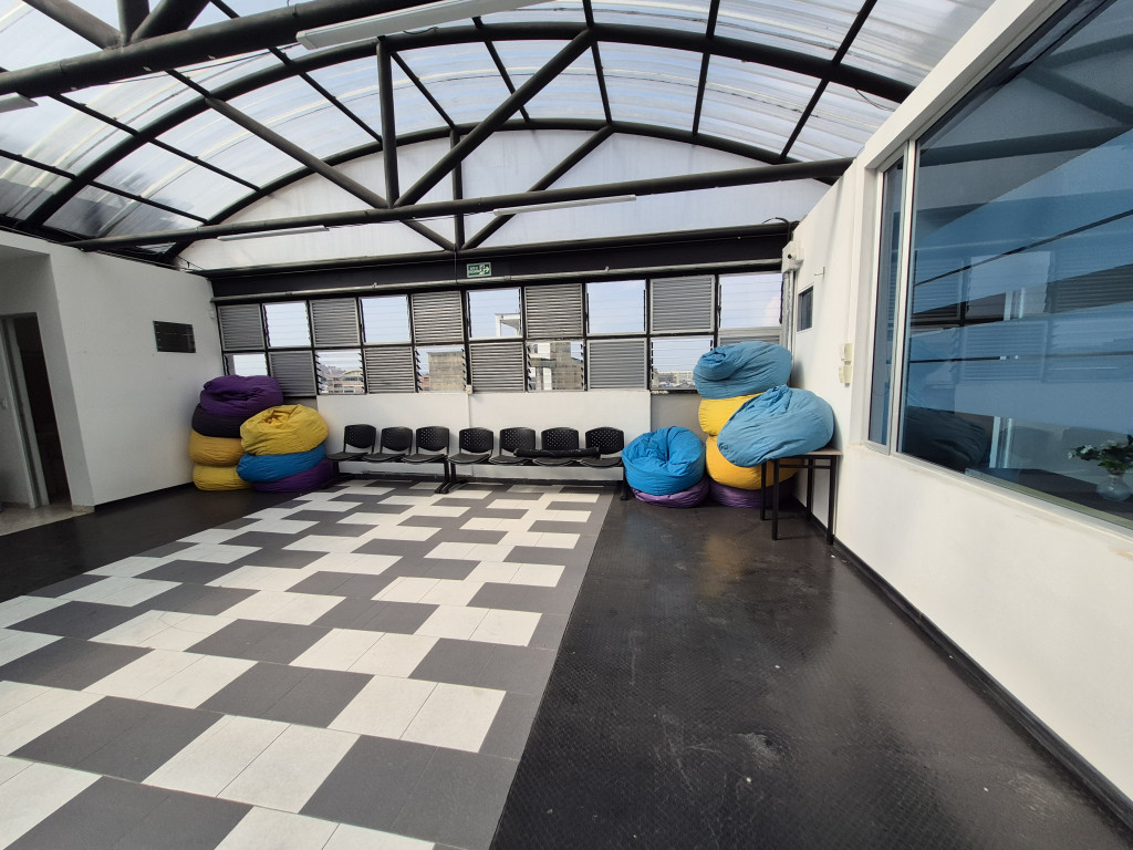 Edificio En Arriendo/Venta - Rionegro, Bogotá