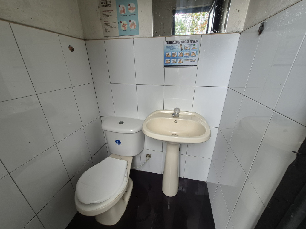 Lote En Venta - Avenida Pradilla, Chia