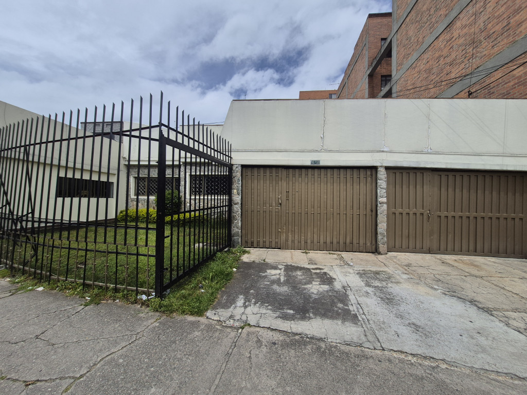 Casa En Venta - Batán, Bogotá