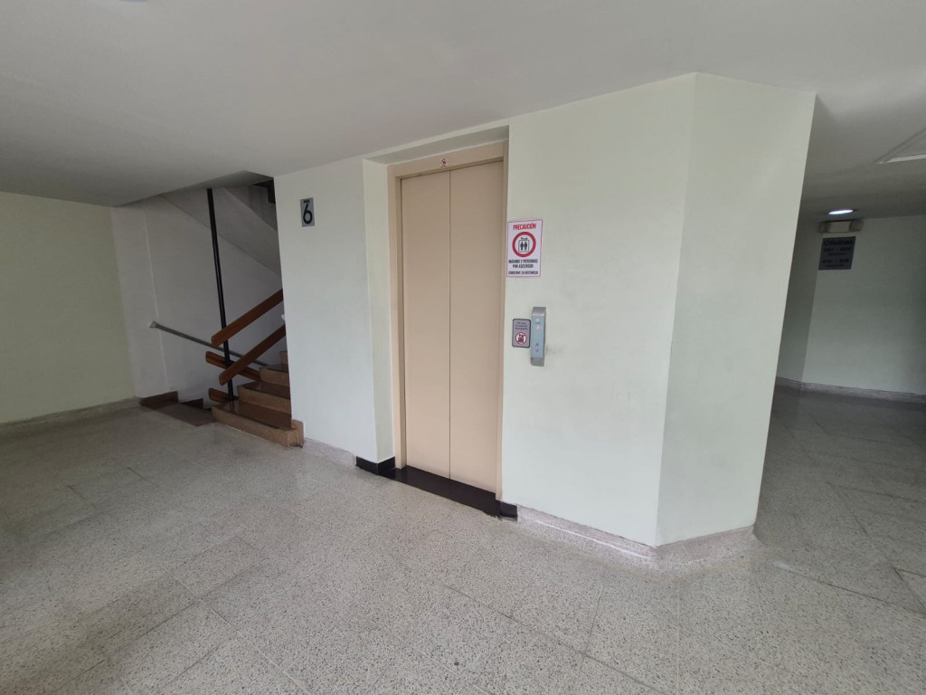 Oficina En Venta - Santa Barbara-Usaquén, Bogotá