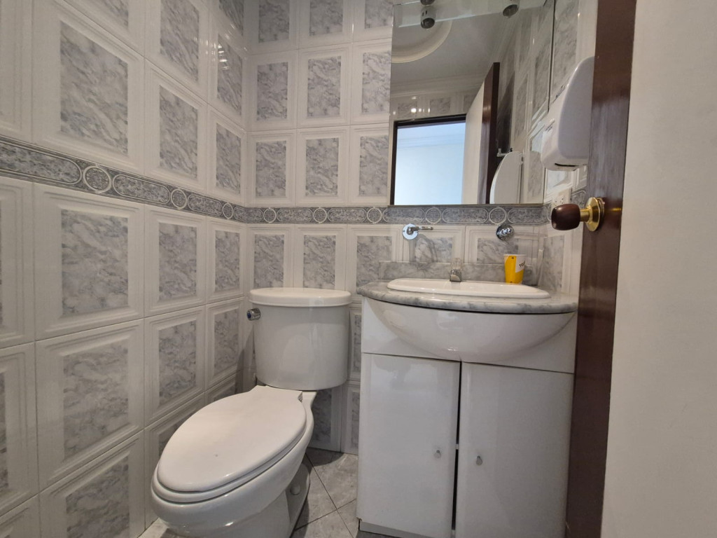 Oficina En Venta - Santa Barbara-Usaquén, Bogotá