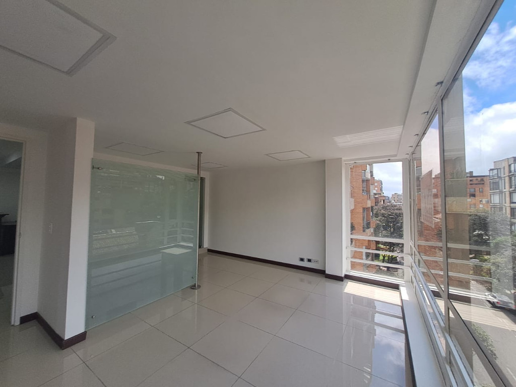 Oficina En Arriendo - El Virrey Ultima Etapa, Bogotá