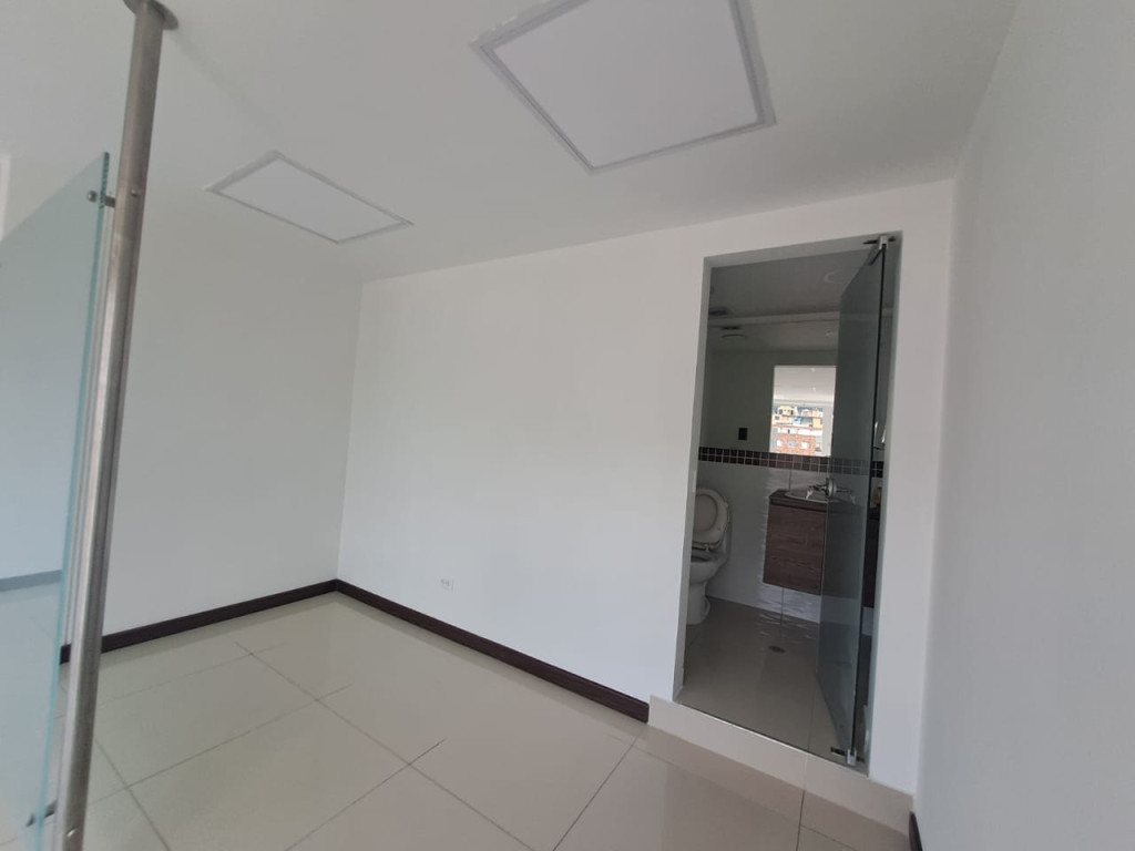 Oficina En Arriendo - El Virrey Ultima Etapa, Bogotá