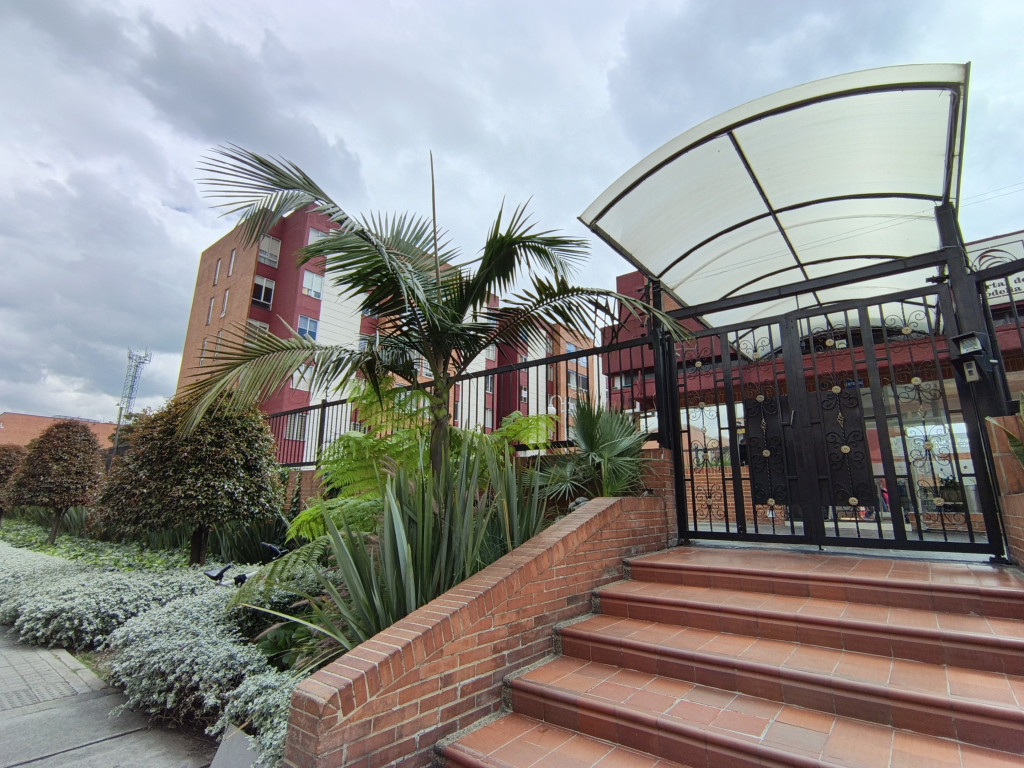 Apartamento En Venta - Hayuelos, Bogotá