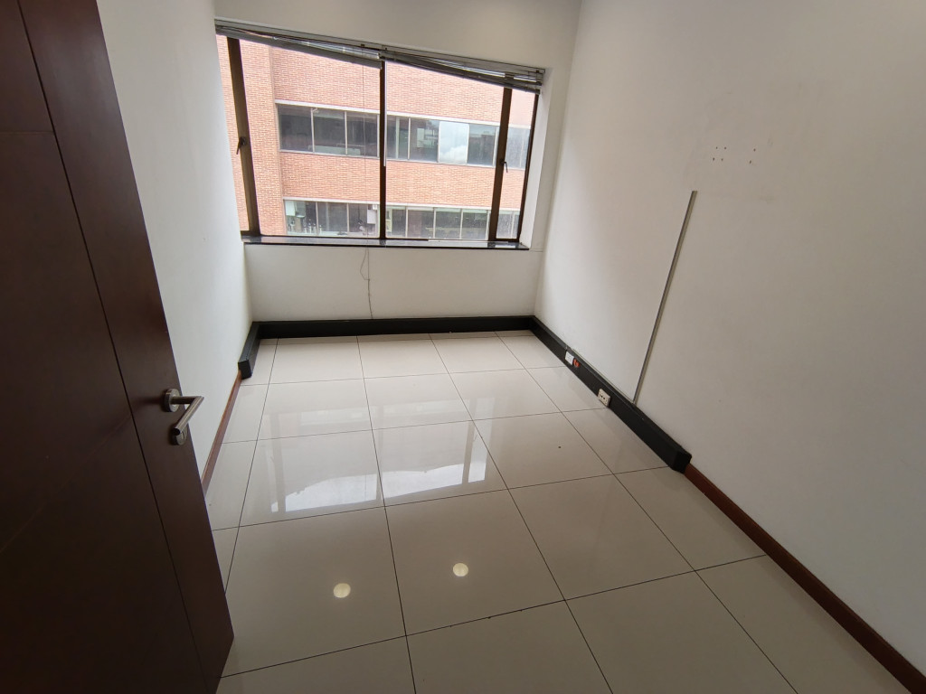 Oficina En Arriendo - Porciuncula, Bogotá