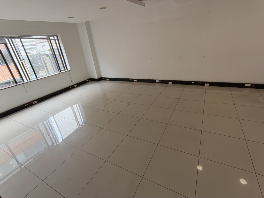 Oficina En Arriendo - Porciuncula, Bogotá