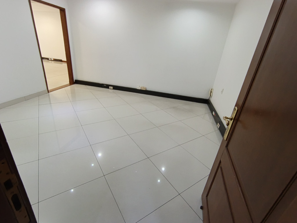 Oficina En Arriendo - Porciuncula, Bogotá