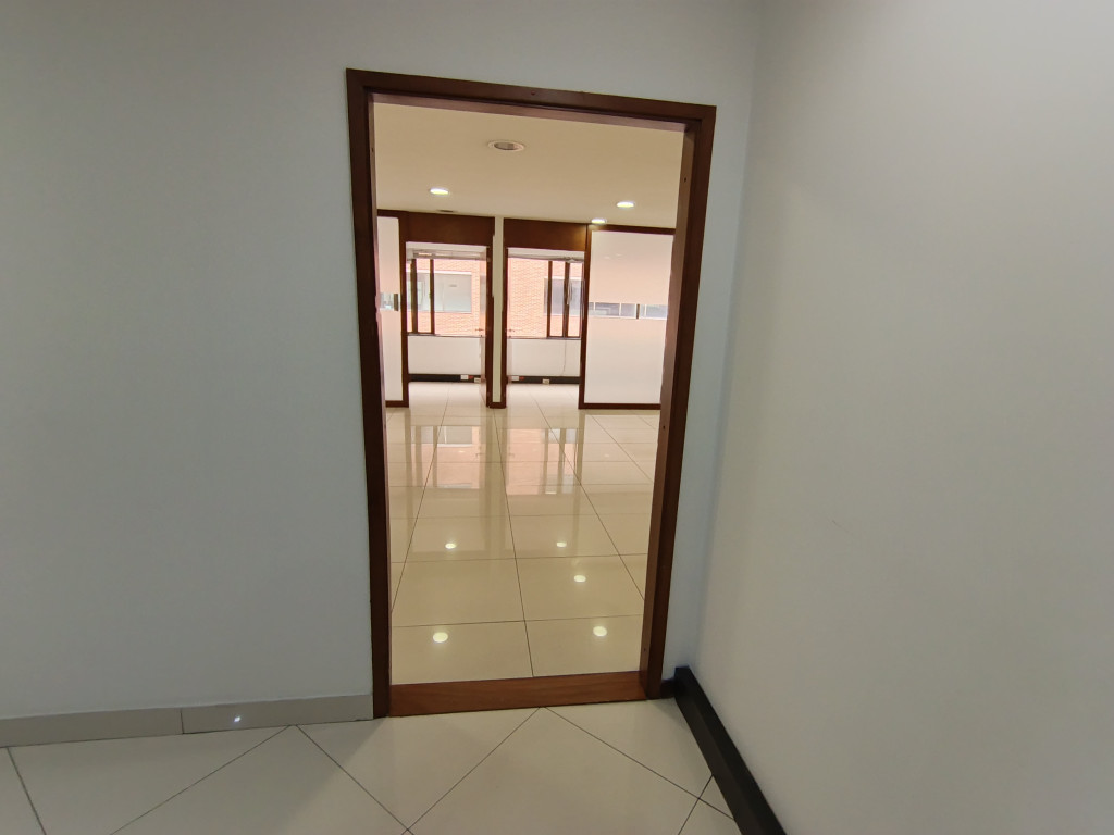 Oficina En Arriendo - Porciuncula, Bogotá
