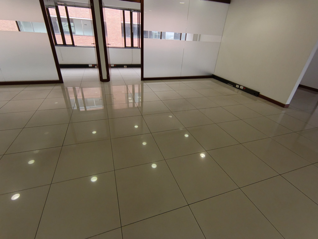 Oficina En Arriendo - Porciuncula, Bogotá
