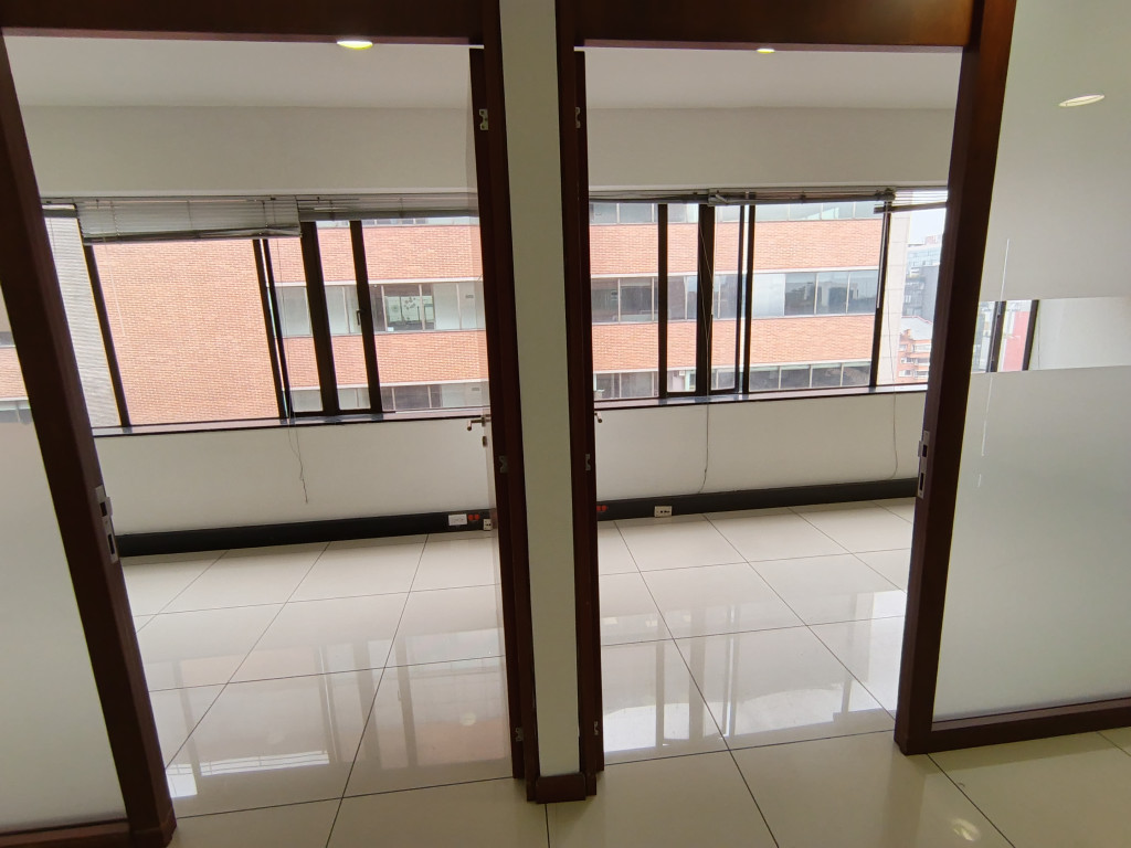 Oficina En Arriendo - Porciuncula, Bogotá