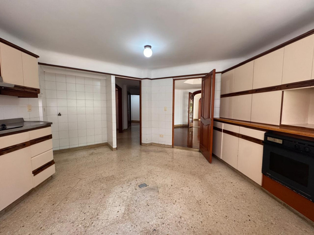 Apartamento En Venta - Los Rosales, Bogotá
