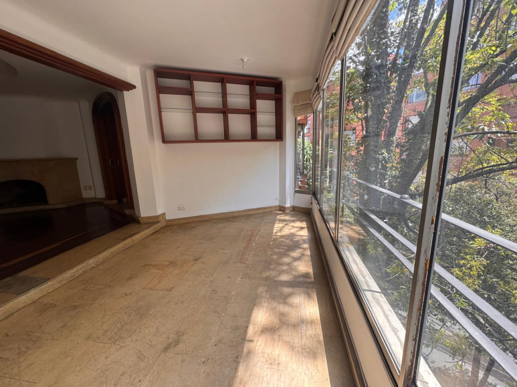 Apartamento En Venta - Los Rosales, Bogotá