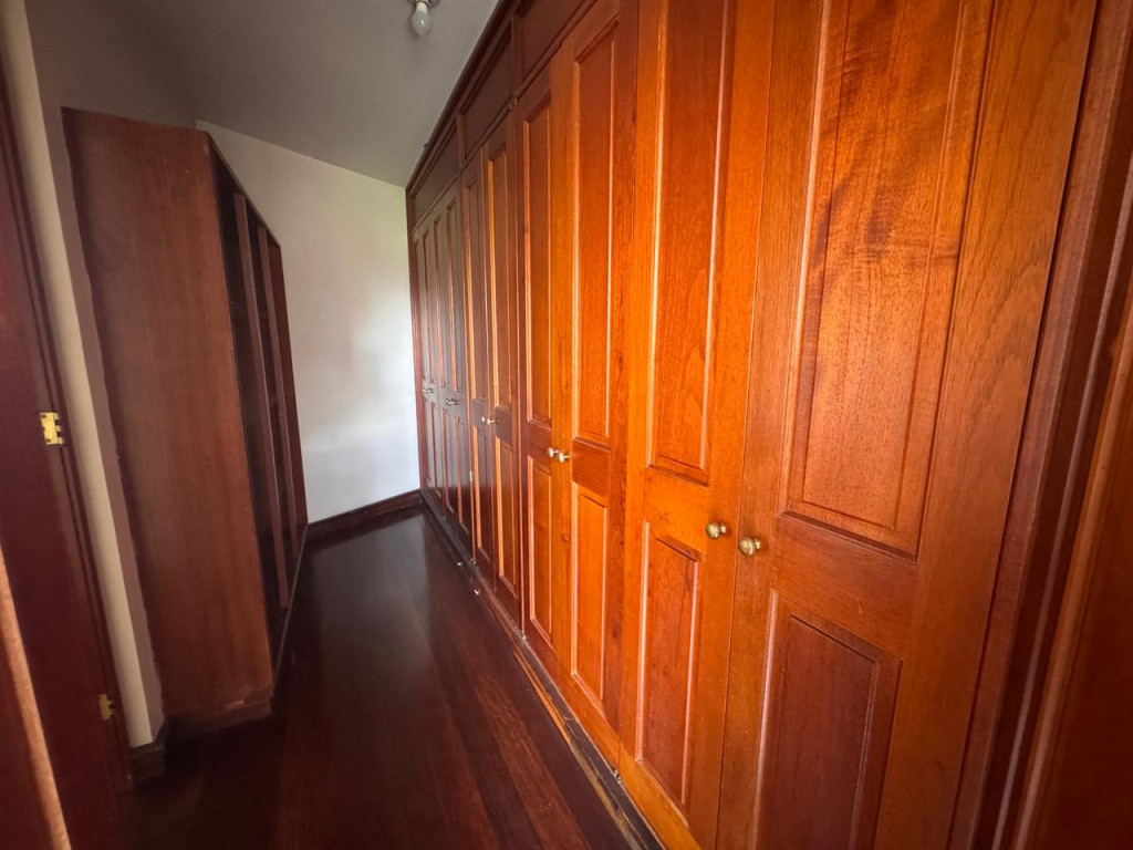 Apartamento En Venta - Los Rosales, Bogotá