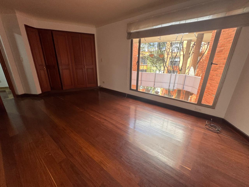 Apartamento En Venta - Los Rosales, Bogotá