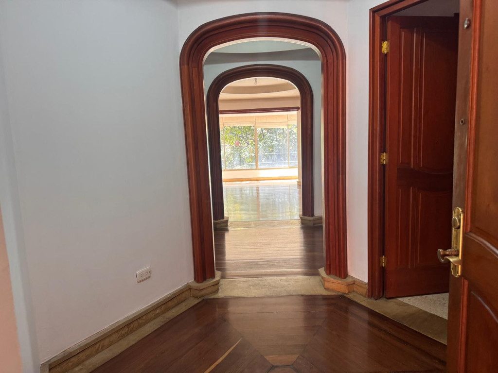 Apartamento En Venta - Los Rosales, Bogotá