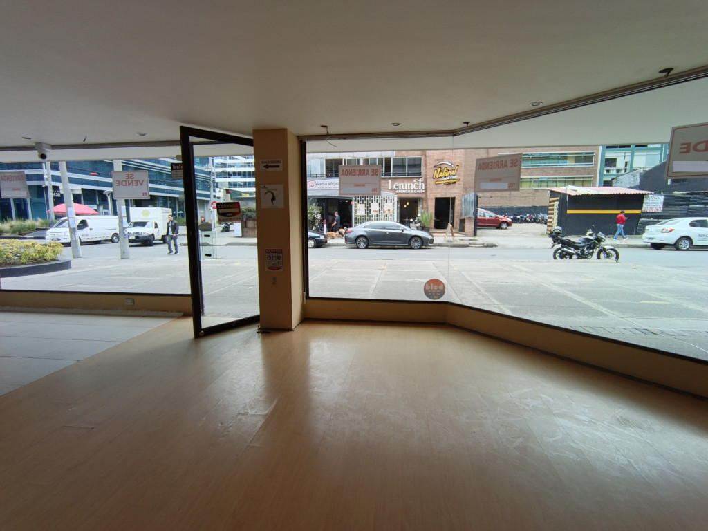 Local En Arriendo/Venta - Chicó Reservado, Bogotá