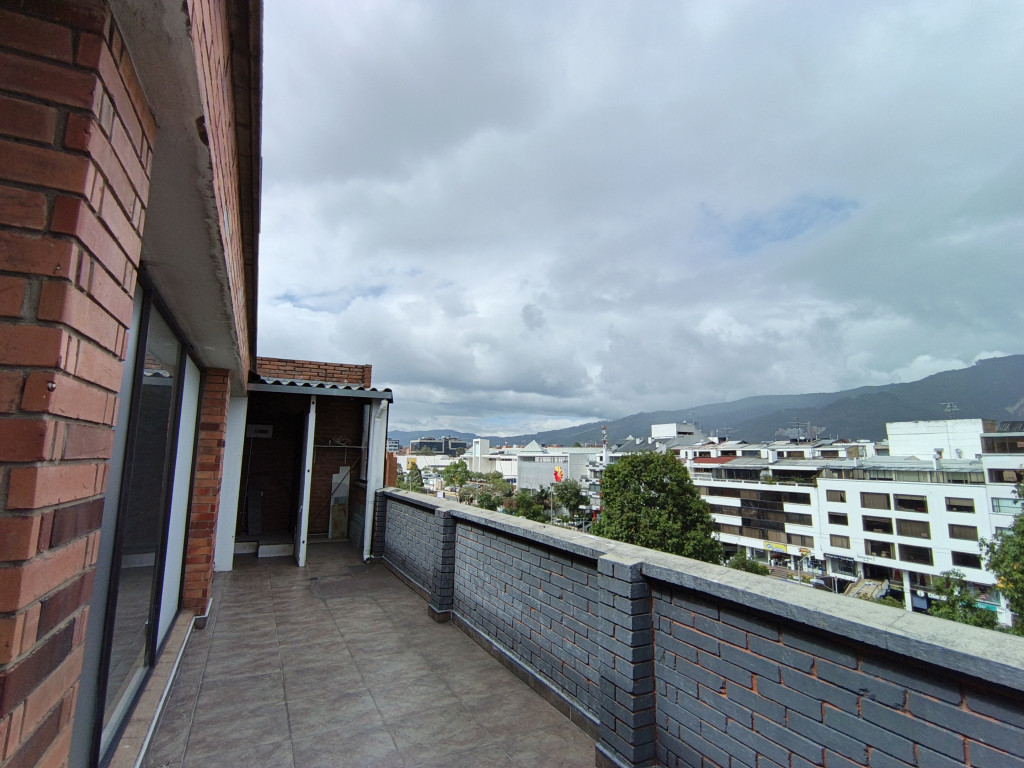 Local En Arriendo - Santa Barbara Central-Usaquén, Bogotá