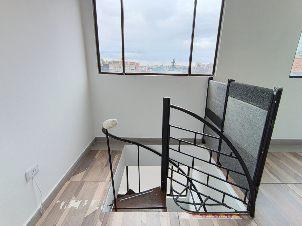 Local En Arriendo - Santa Barbara Central-Usaquén, Bogotá