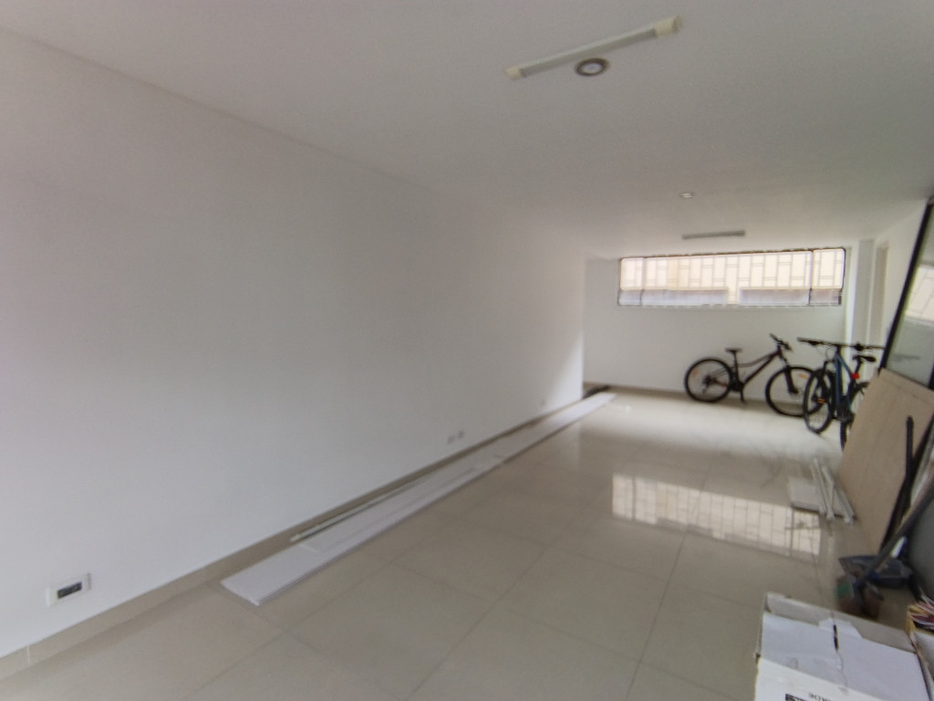 Local En Arriendo - Santa Barbara Central-Usaquén, Bogotá