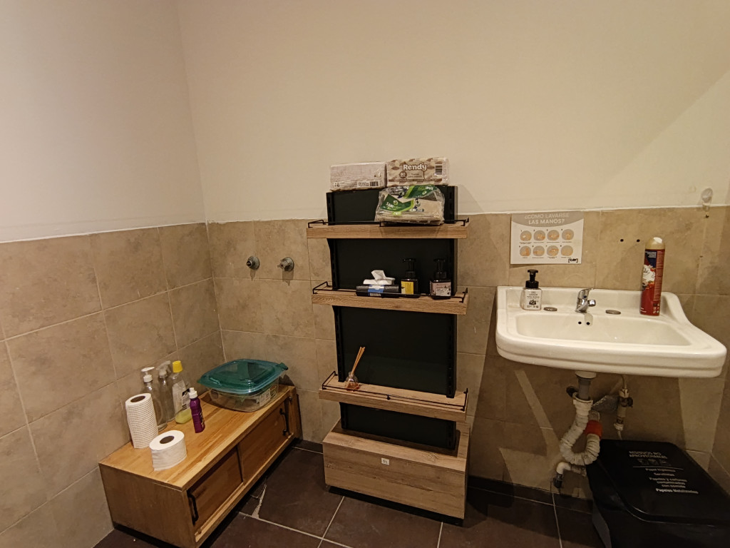 Comercial (Casa Para Comercio) En Venta - Quinta Camacho, Bogotá