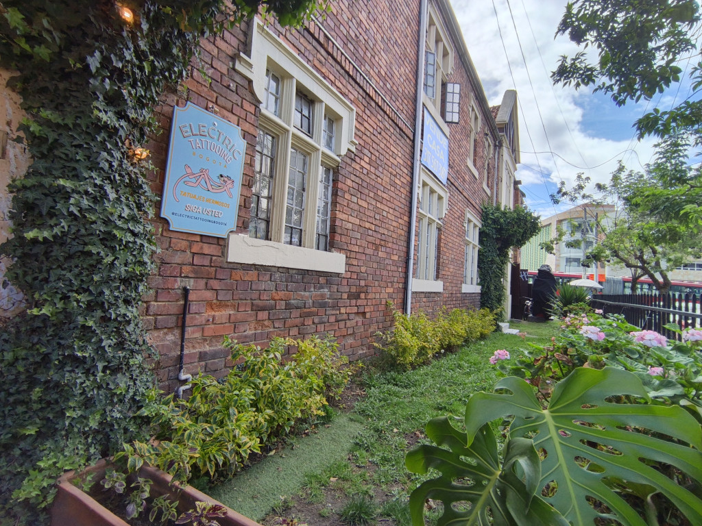 Comercial (Casa Para Comercio) En Venta - Quinta Camacho, Bogotá