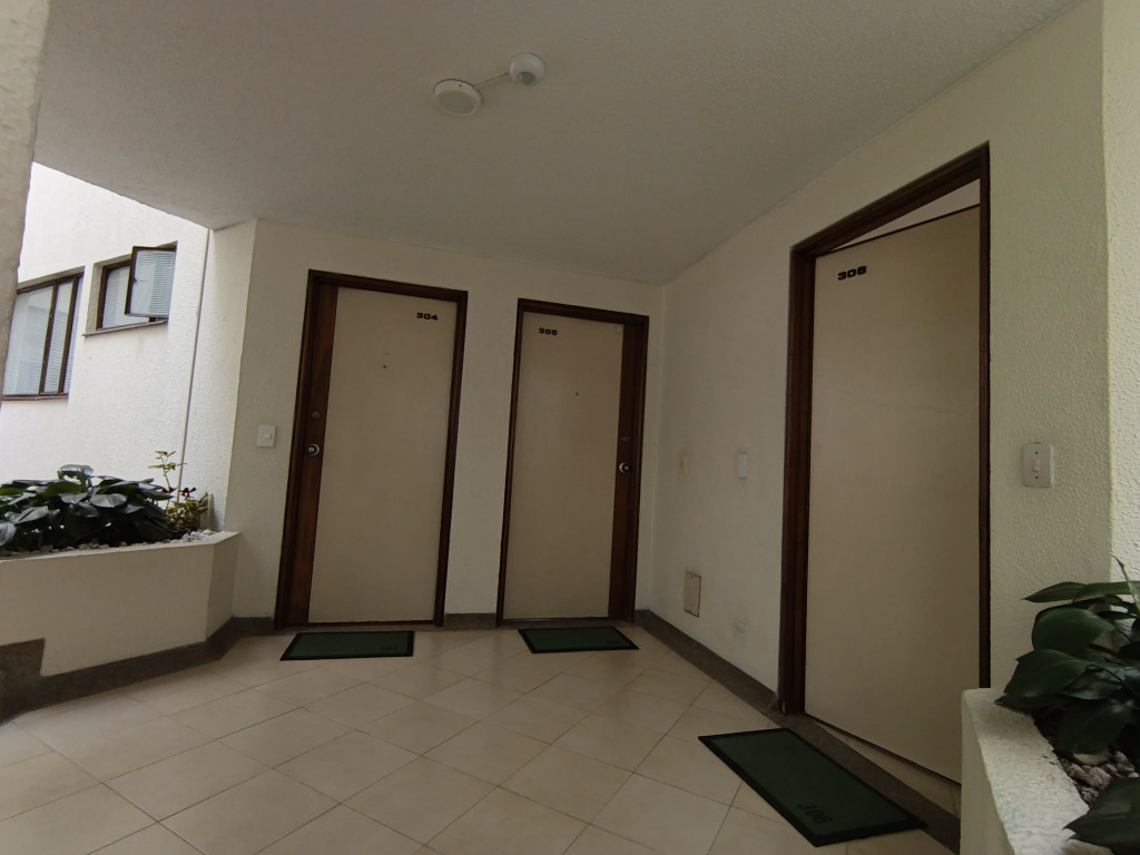 Apartamento En Venta - Cedro Golf-Usaquén, Bogotá
