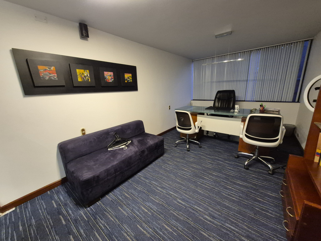 Oficina En Venta - Chapinero Central, Bogotá