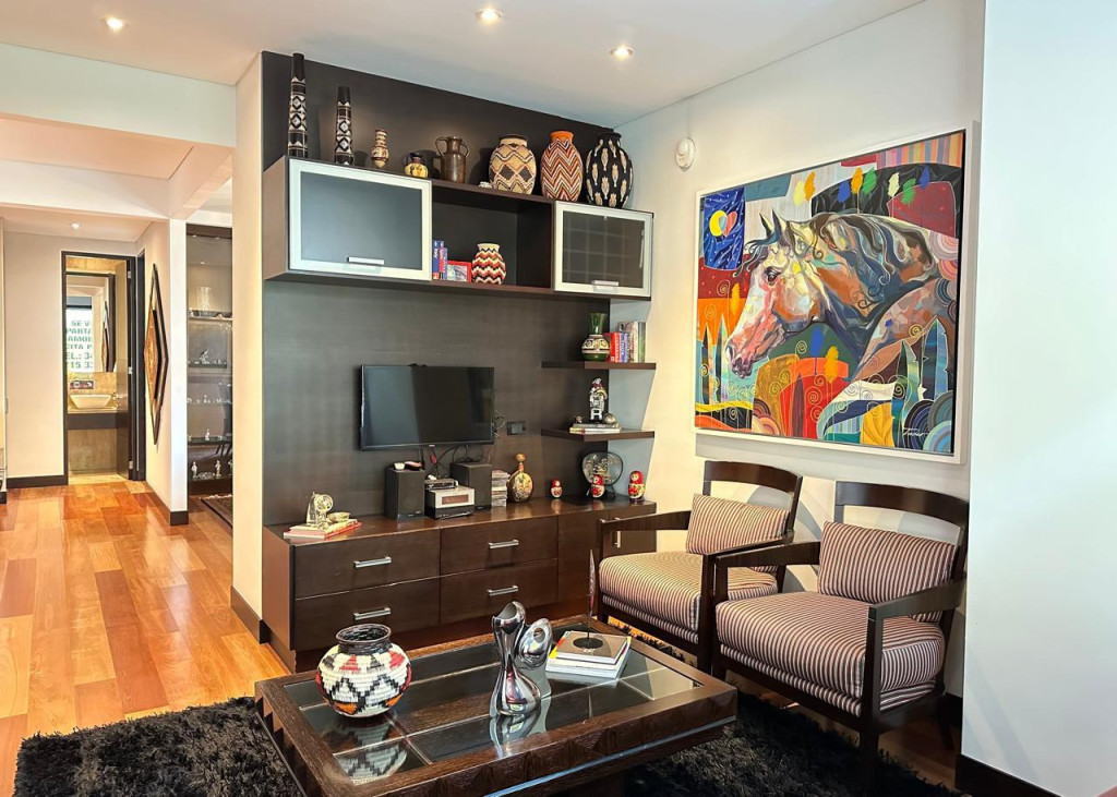 Apartamento En Venta - Los Rosales, Bogotá