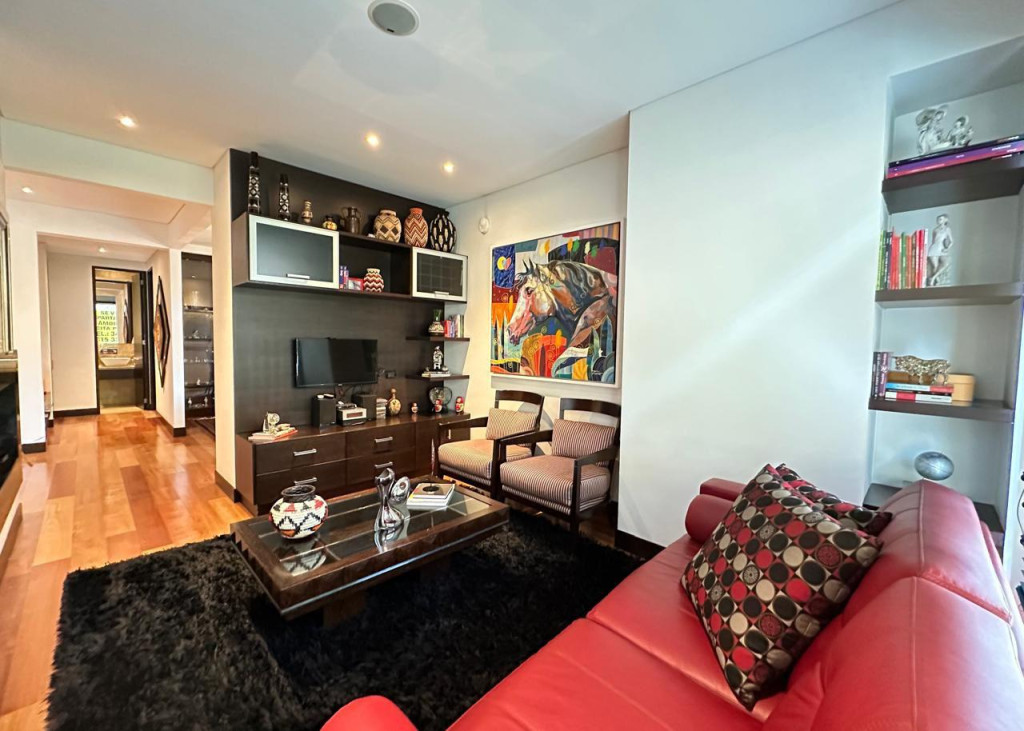 Apartamento En Venta - Los Rosales, Bogotá