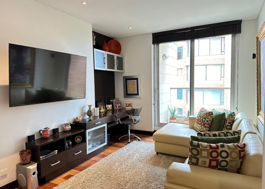 Apartamento En Venta - Los Rosales, Bogotá