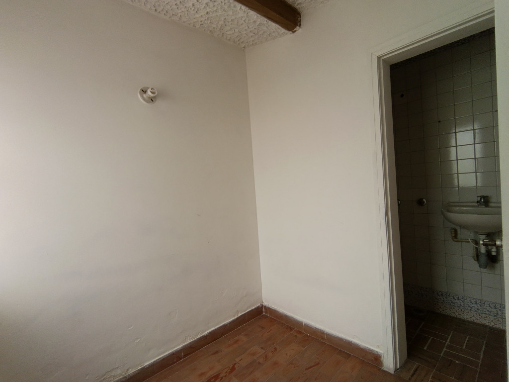 Comercial (Casa Para Comercio) En Venta - San José De Spring, Bogotá