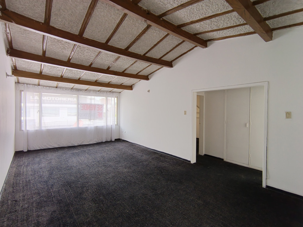 Comercial (Casa Para Comercio) En Venta - San José De Spring, Bogotá