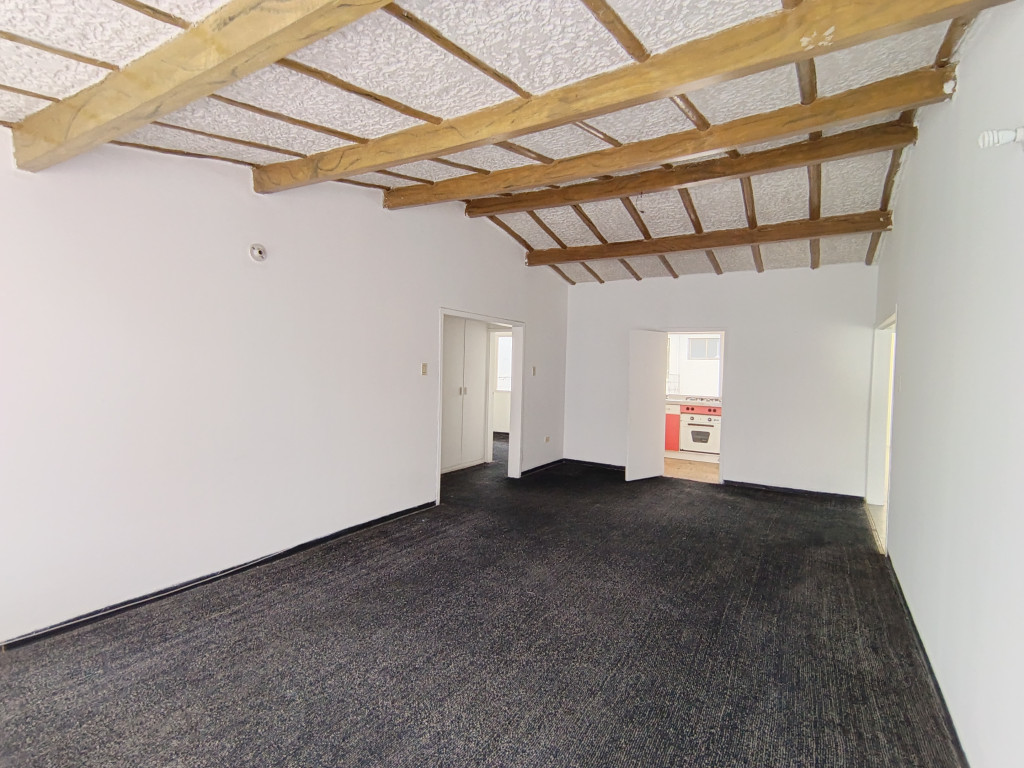 Comercial (Casa Para Comercio) En Venta - San José De Spring, Bogotá