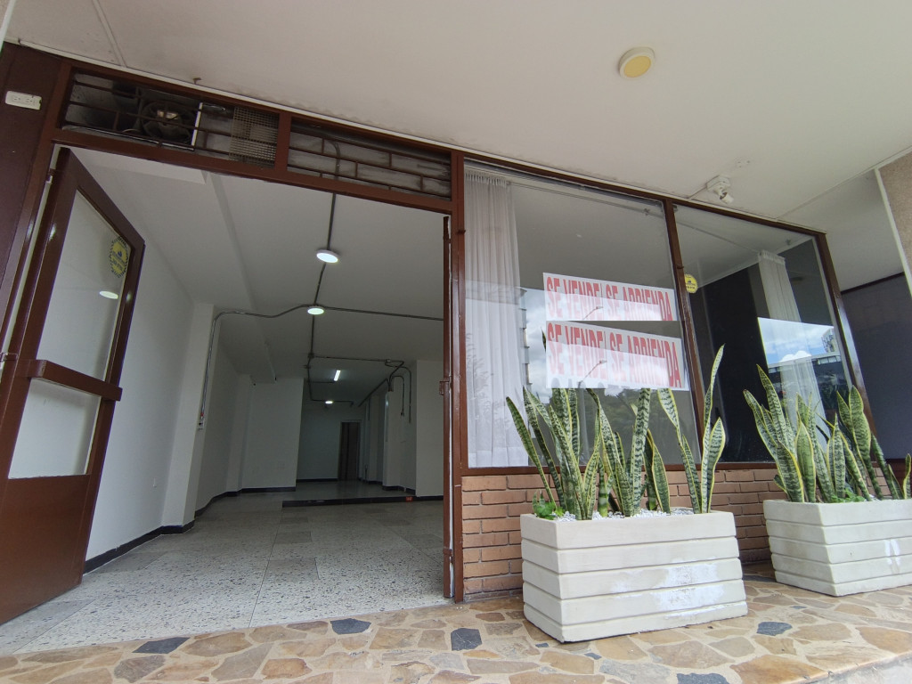 Local En Arriendo/Venta - Santa Barbara Central-Usaquén, Bogotá