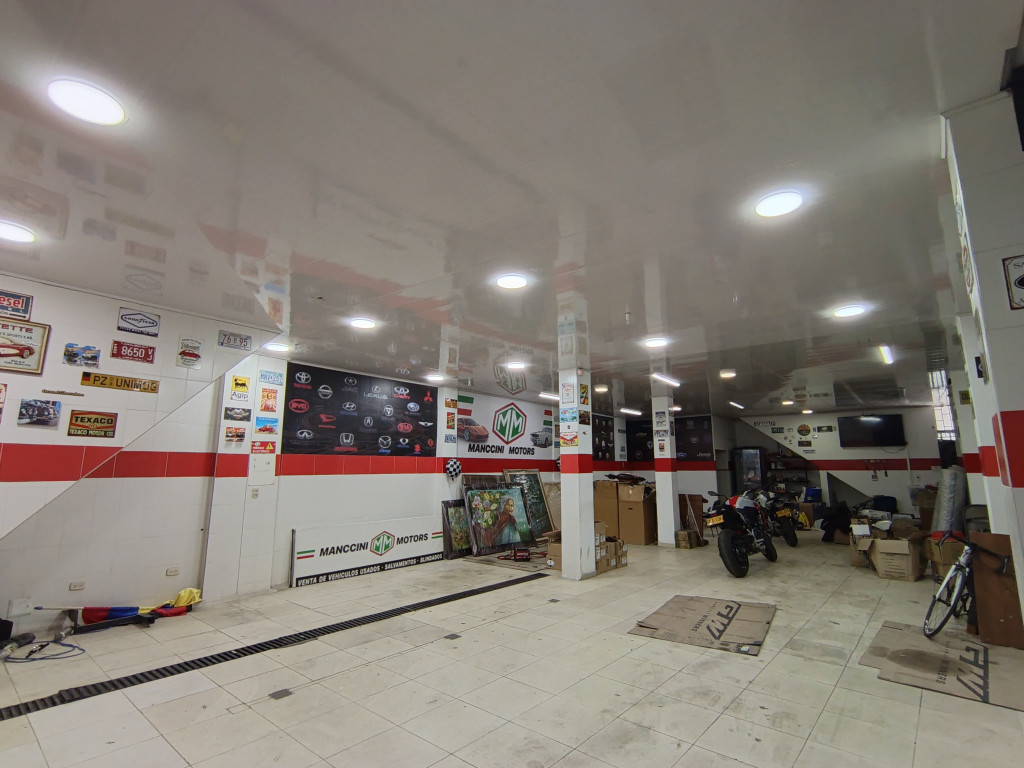 Local En Arriendo - El Toberín, Bogotá