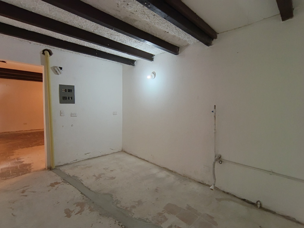 Local En Arriendo - Villa Del Prado, Bogotá