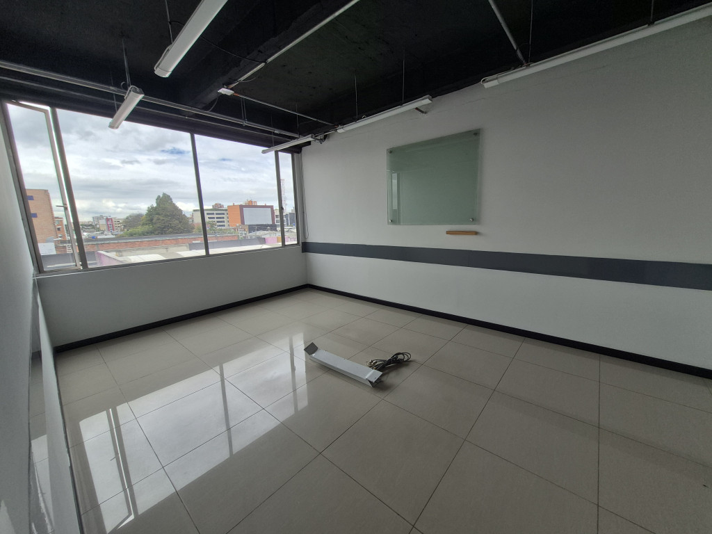 Edificio En Arriendo - La Castellana, Bogotá