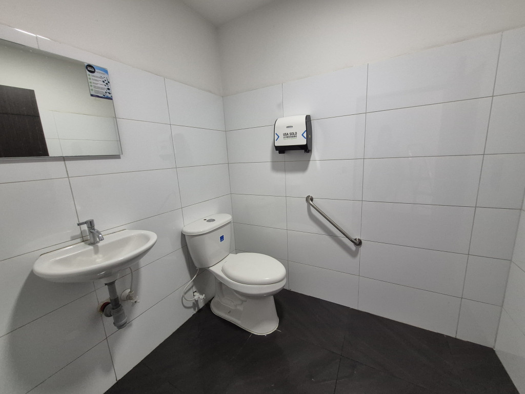 Edificio En Arriendo - La Castellana, Bogotá