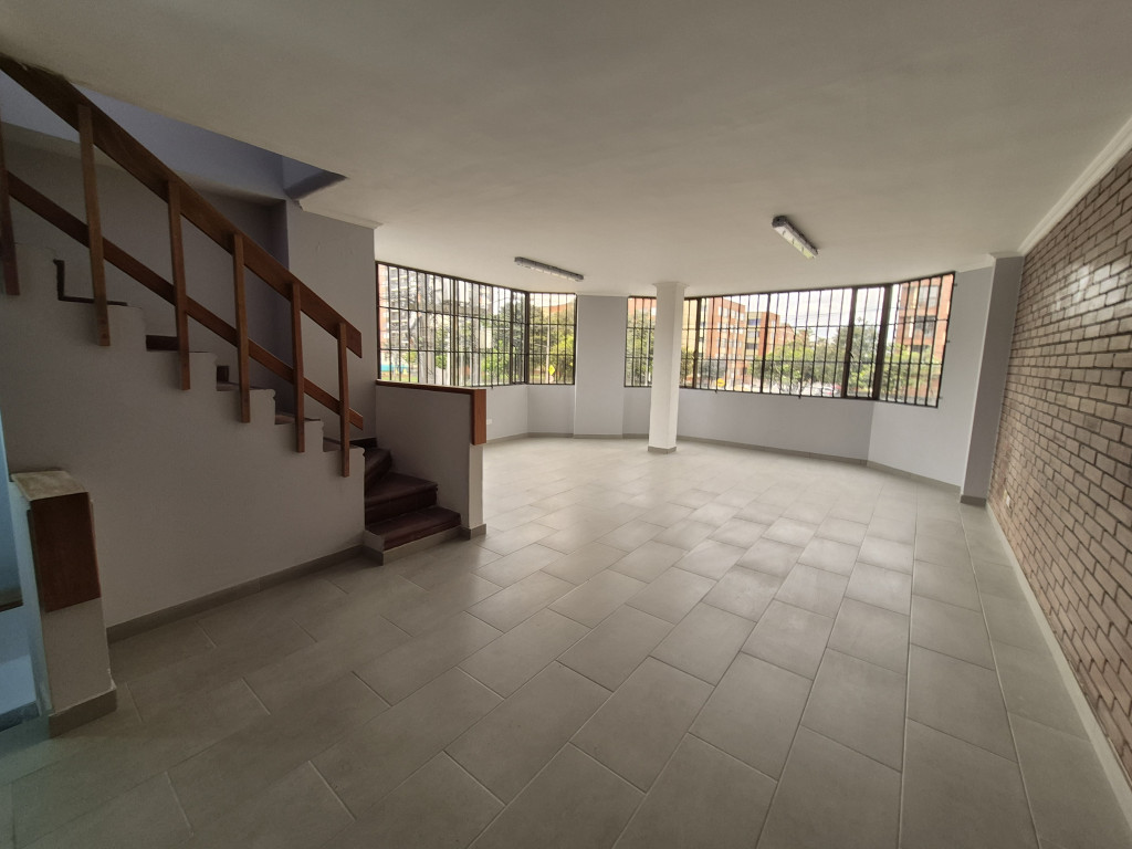 Bodega En Arriendo - Veraguas, Bogotá