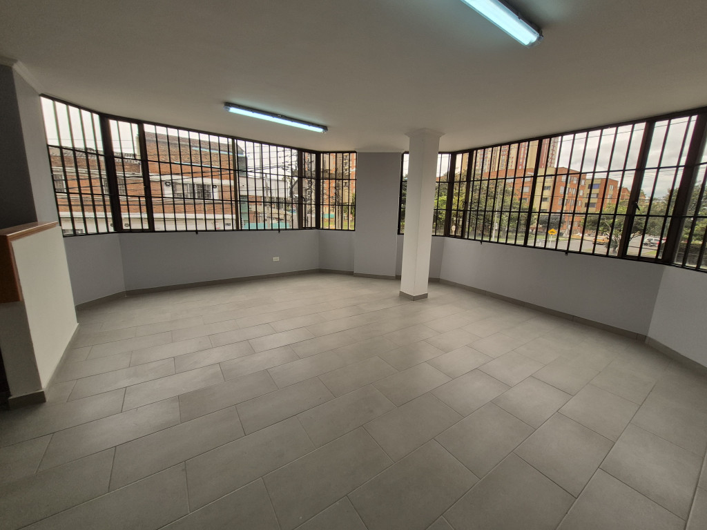 Bodega En Arriendo - Veraguas, Bogotá