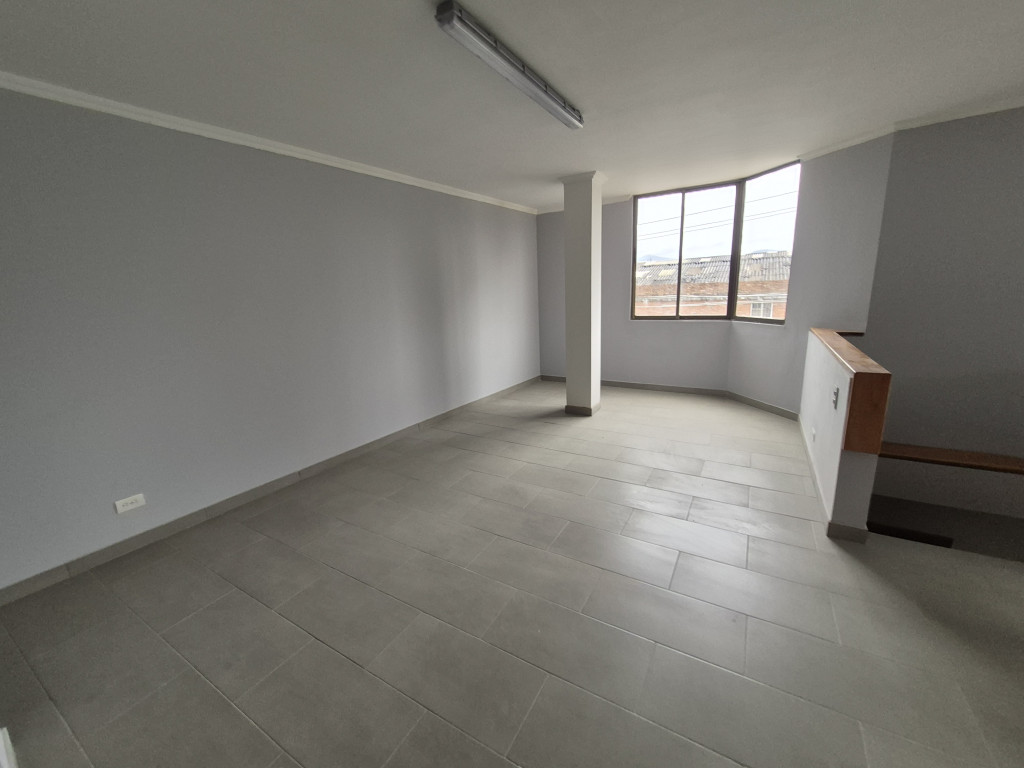 Bodega En Arriendo - Veraguas, Bogotá