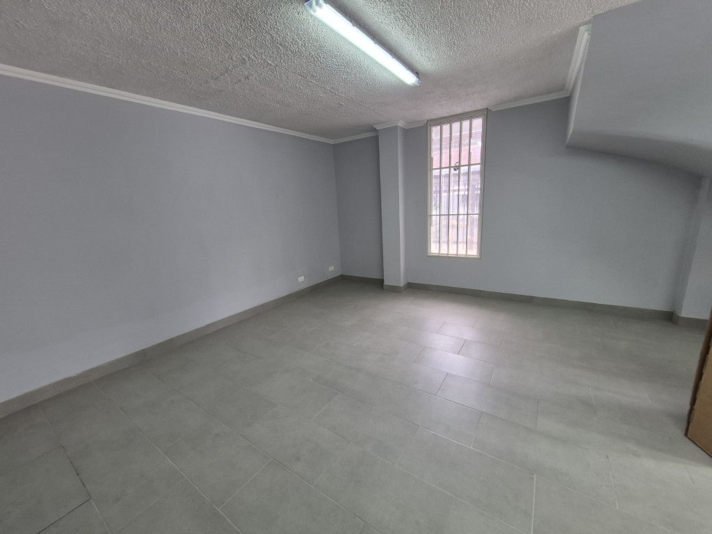 Bodega En Arriendo - Veraguas, Bogotá