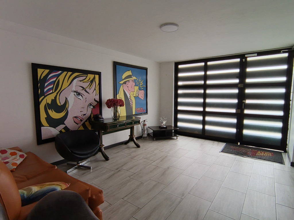 Casas Con Local En Venta - Polo Club, Bogotá