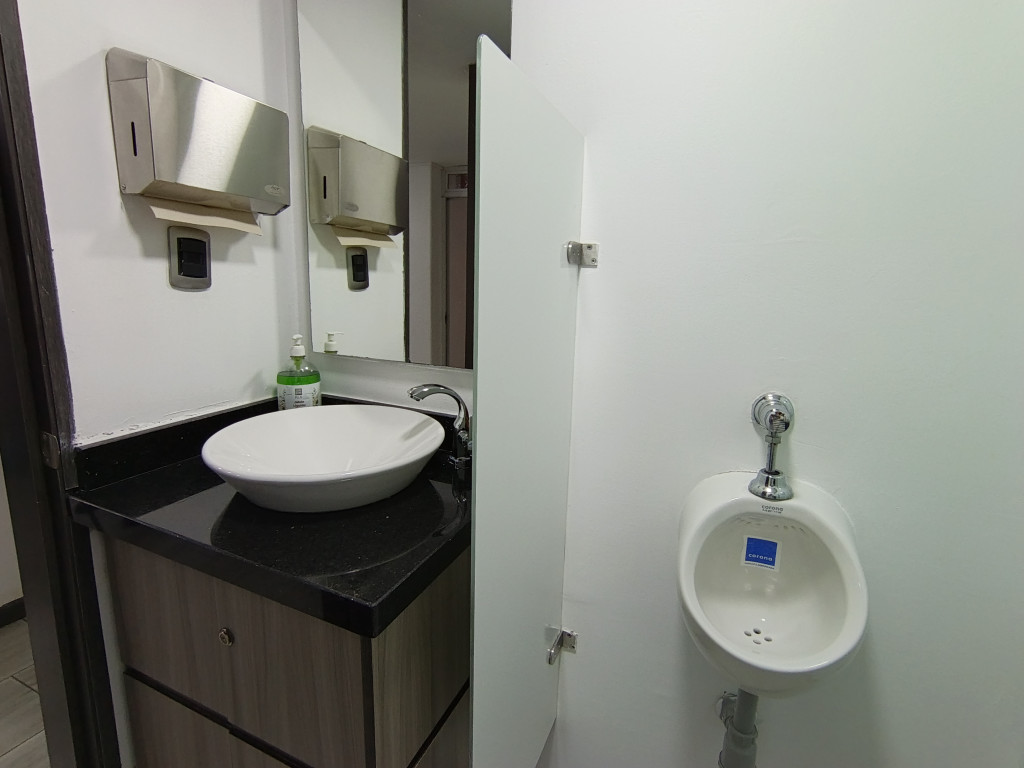 Casas Con Local En Venta - Polo Club, Bogotá