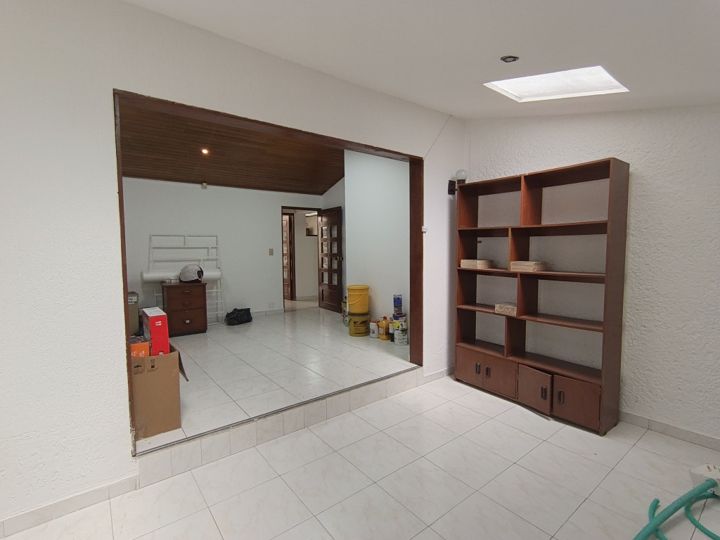 Oficina En Arriendo - La Soledad-Teusaquillo, Bogotá