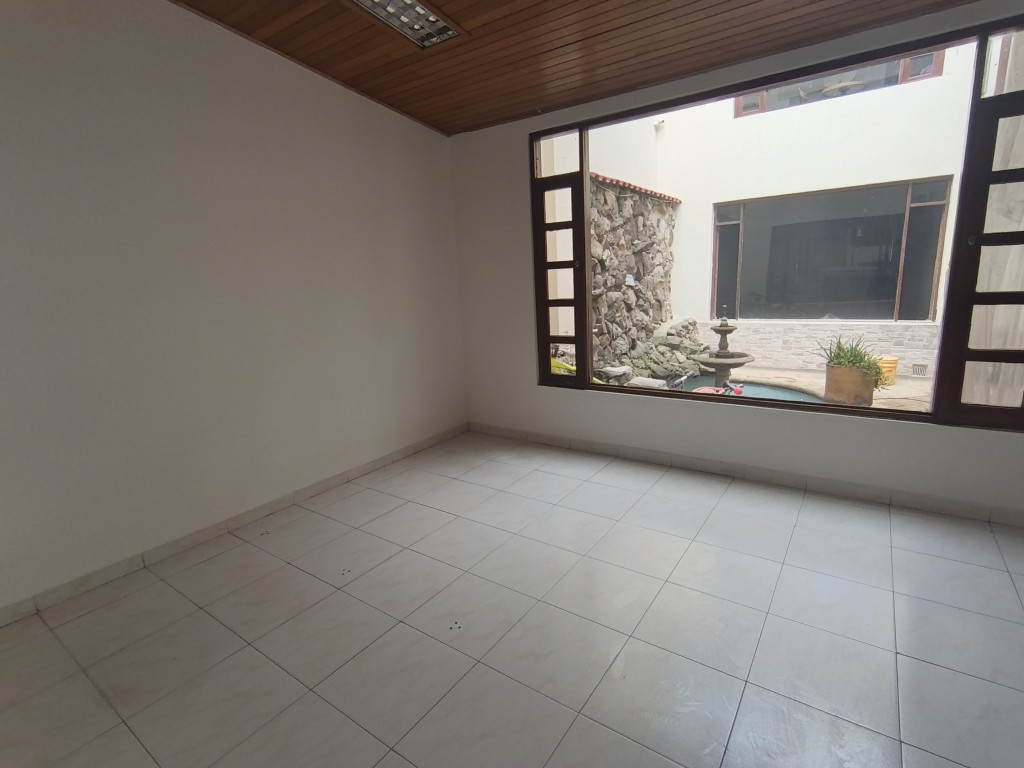 Oficina En Arriendo - La Soledad-Teusaquillo, Bogotá