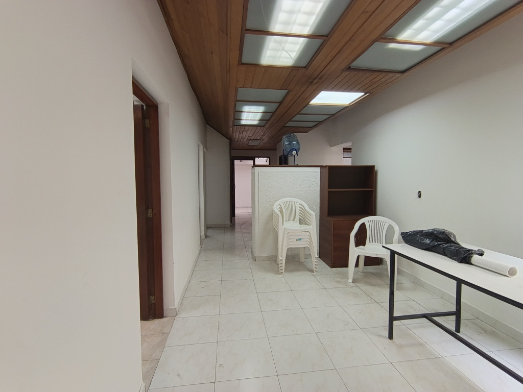 Oficina En Arriendo - La Soledad-Teusaquillo, Bogotá