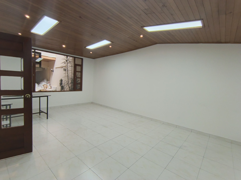 Oficina En Arriendo - La Soledad-Teusaquillo, Bogotá