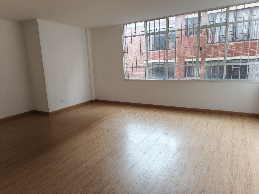 Oficina En Arriendo - La Soledad-Teusaquillo, Bogotá